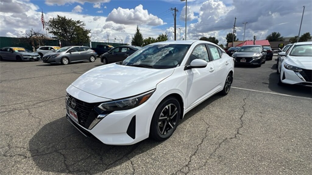 New 2025 Nissan Sentra SV Sedan