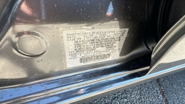 2025 Nissan Versa Sedan SV - Photo 32