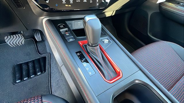 2026 Nissan KICKS SR AWD - Photo 24