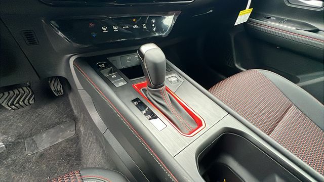 2025 Nissan Kicks SR AWD - Photo 26