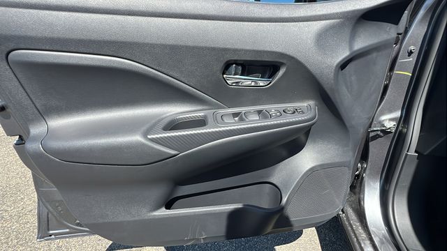 2025 Nissan Versa Sedan SV - Photo 18