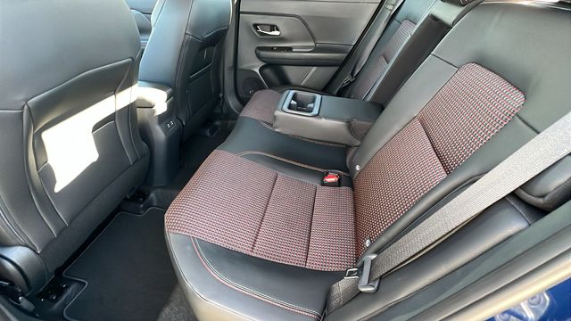 2026 Nissan KICKS SR AWD - Photo 16