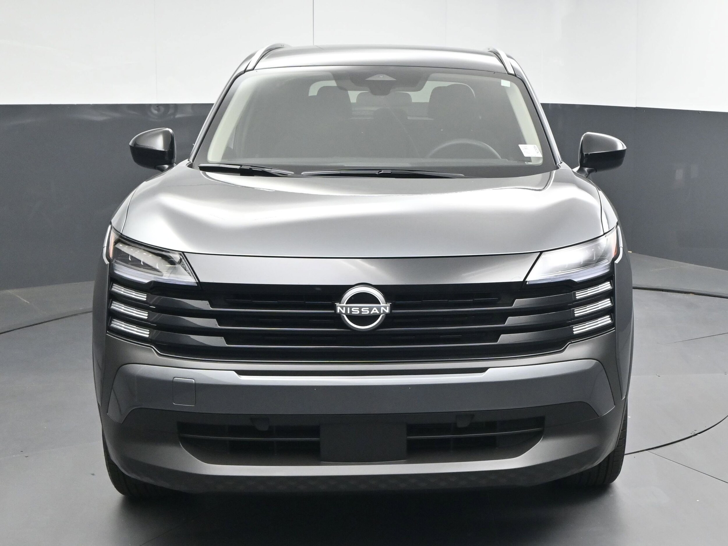 2026 Nissan Kicks SV photo 2