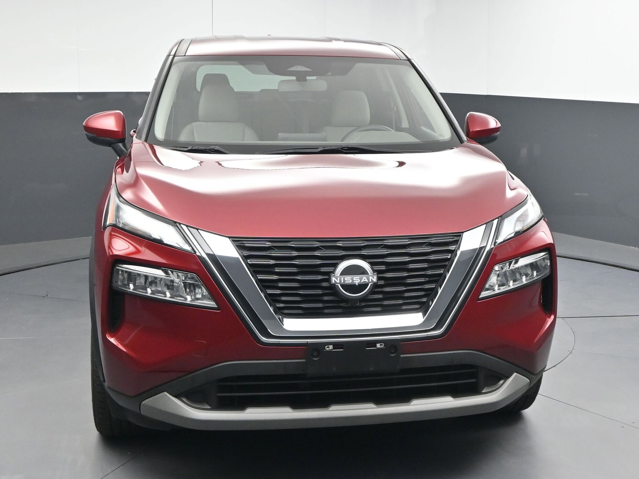 2023 Nissan Rogue SV photo 2