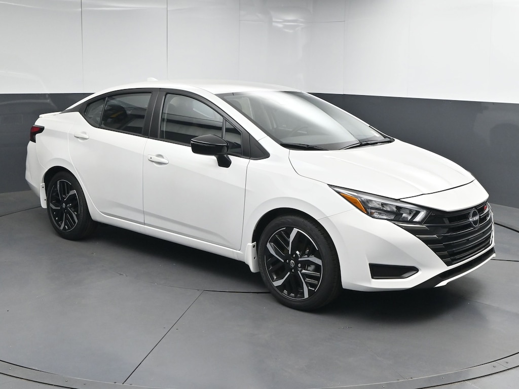 New 2025 Nissan Versa SR Sedan