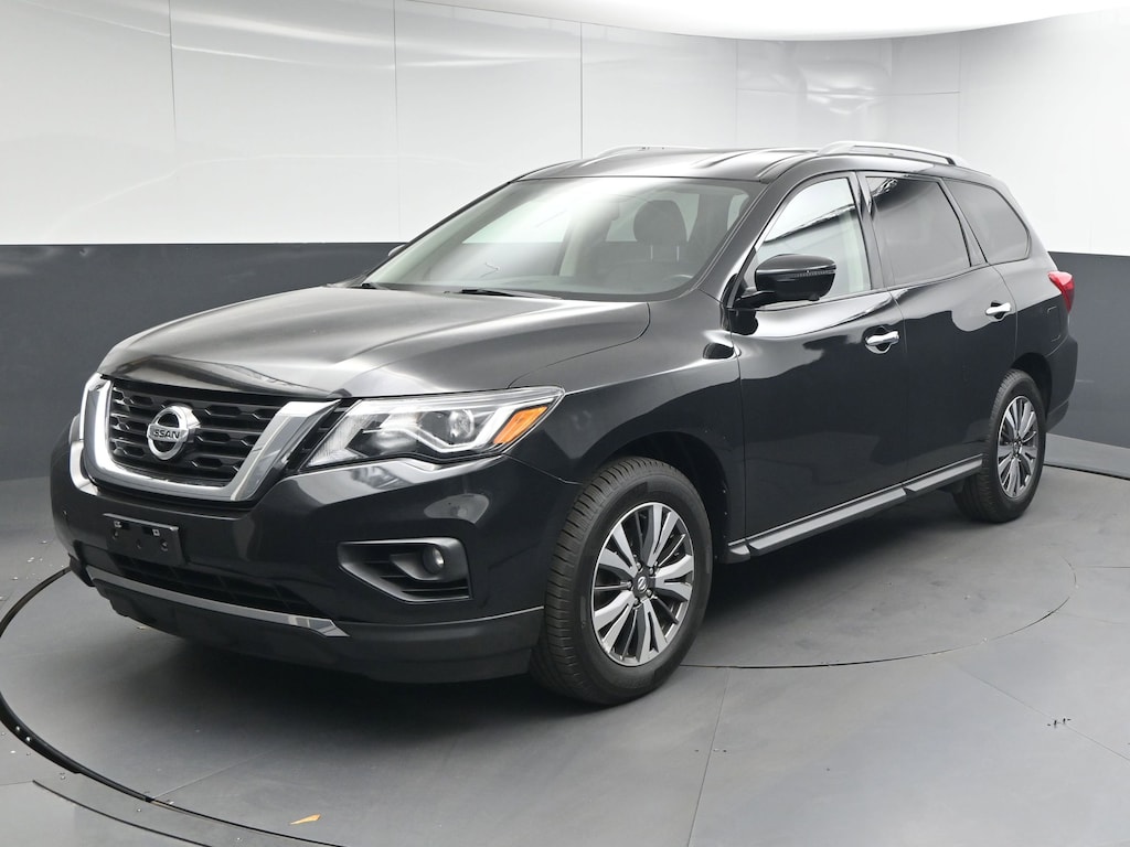 Used 2019 Nissan Pathfinder SL SUV