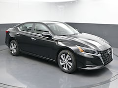 2025 Nissan Altima S Sedan