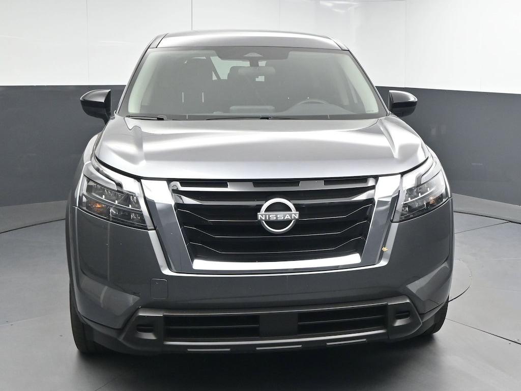 Used 2024 Nissan Pathfinder S SUV