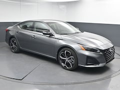 2025 Nissan Altima SR Sedan