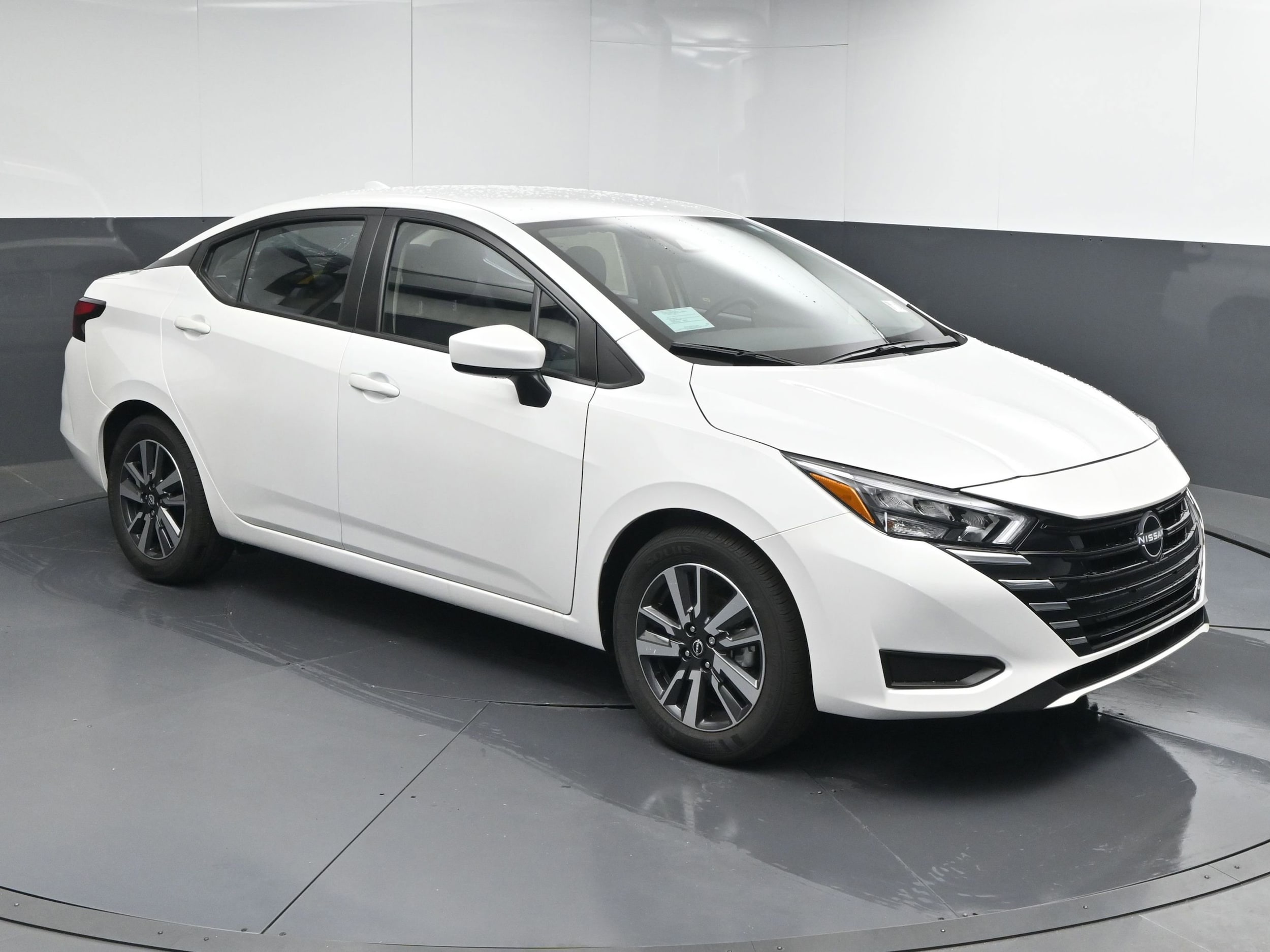 2025 Nissan Versa Sedan SV's photo