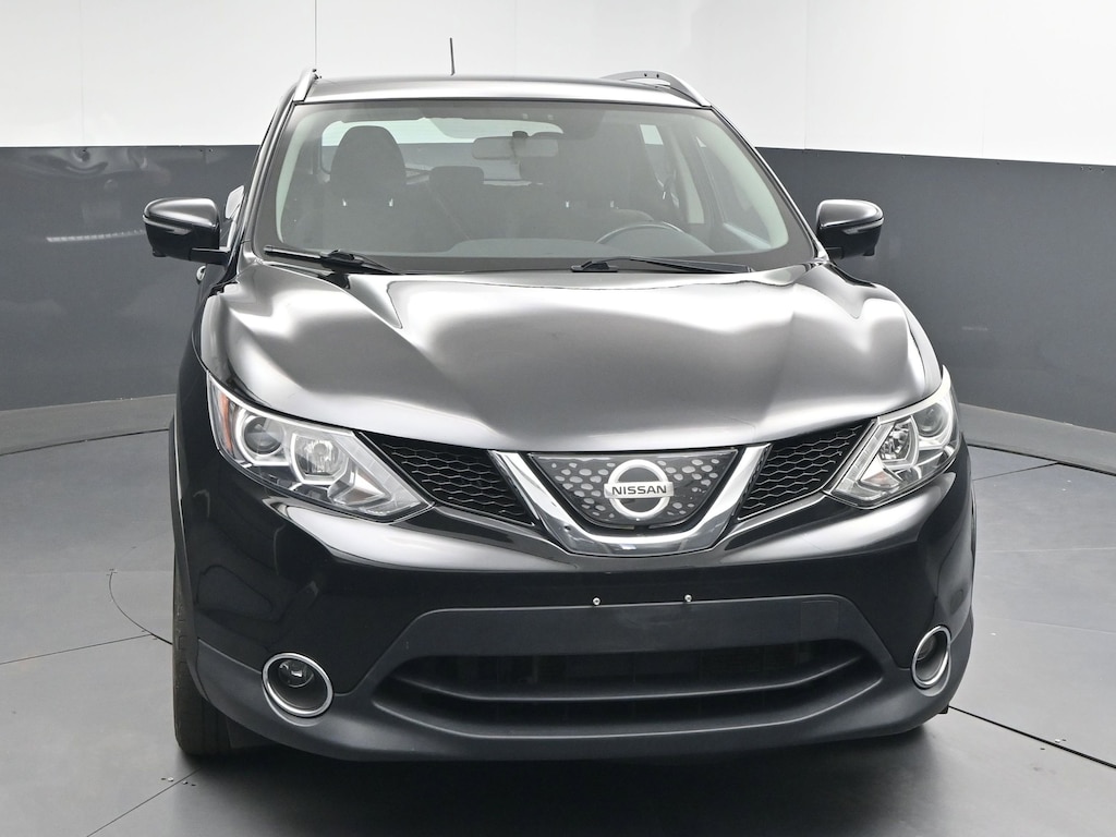 Used 2018 Nissan Rogue Sport SV SUV