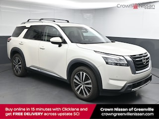 2023 Nissan Pathfinder Platinum SUV
