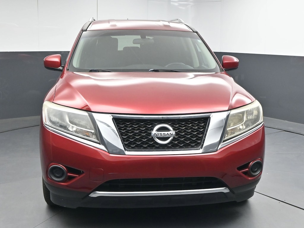 Used 2014 Nissan Pathfinder SV SUV