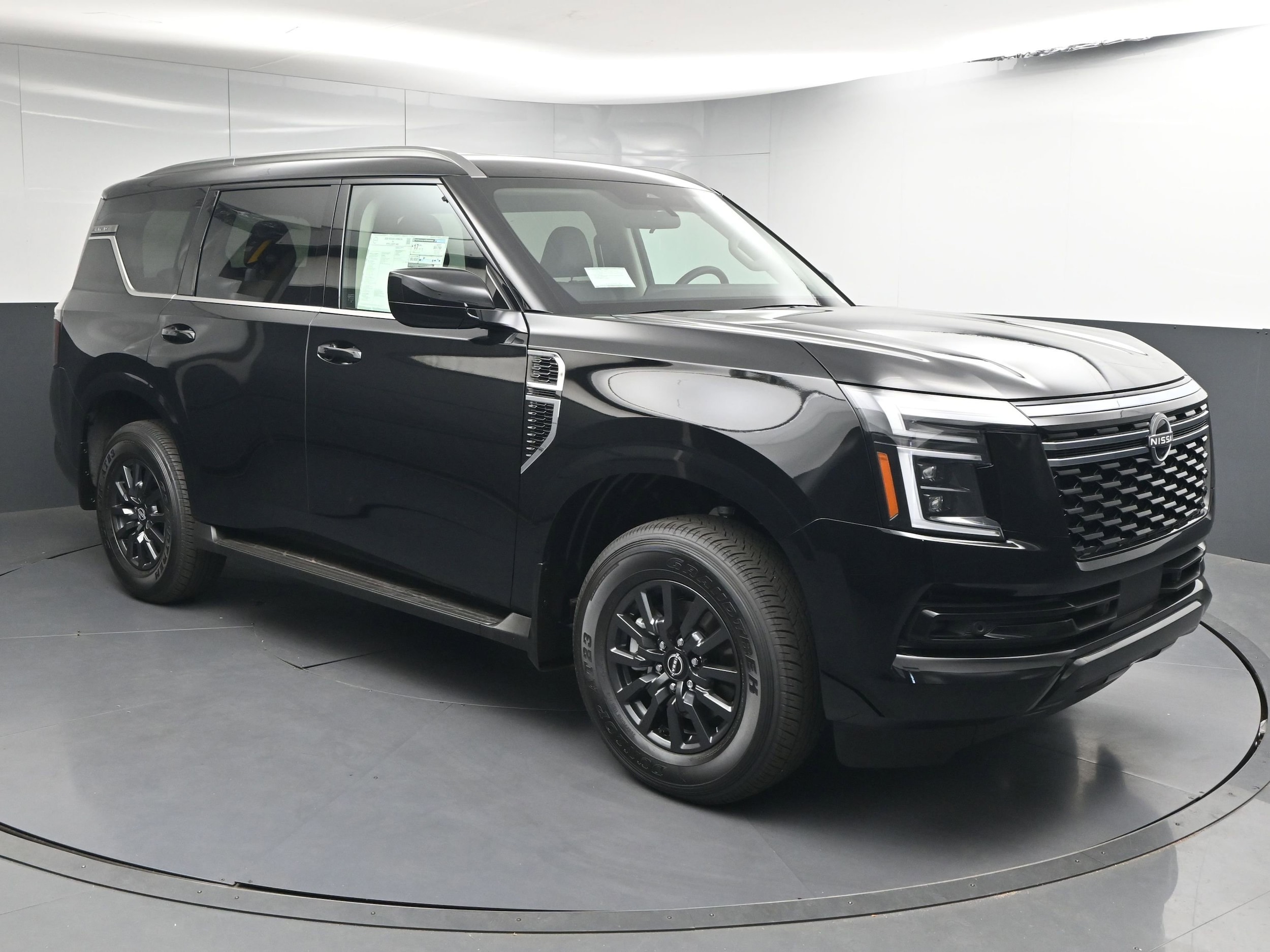 2026 Nissan Armada SV's photo