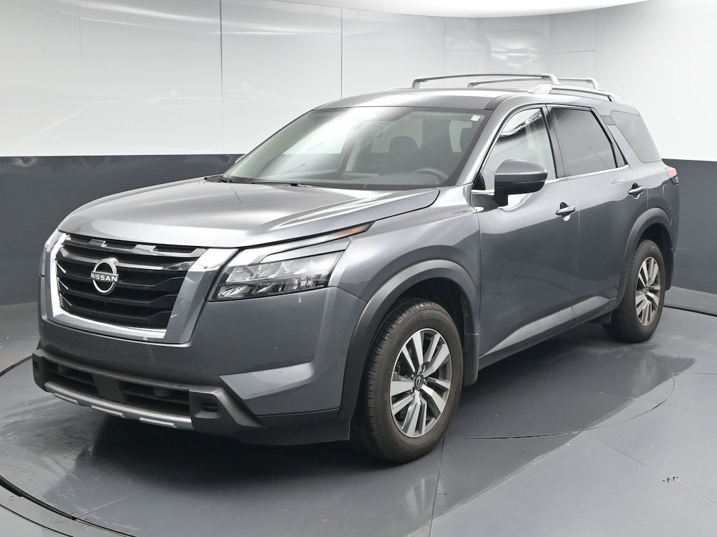 Certified 2025 Nissan Pathfinder SL SUV