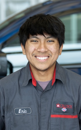Staff member Eric Escobar from 7ffe15818507