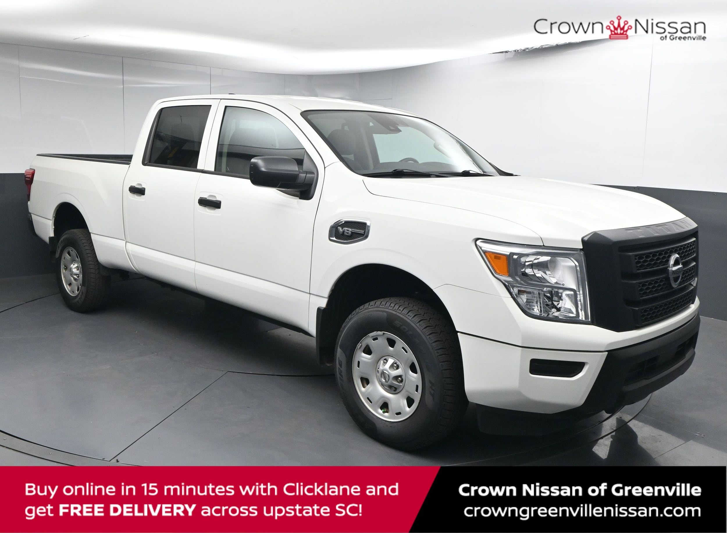 2022 Nissan Titan XD S's photo