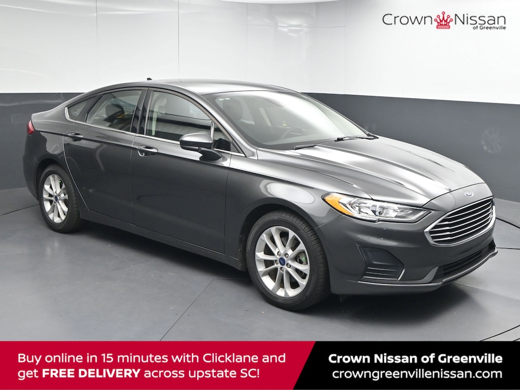 Used 2019 Ford Fusion SE Sedan