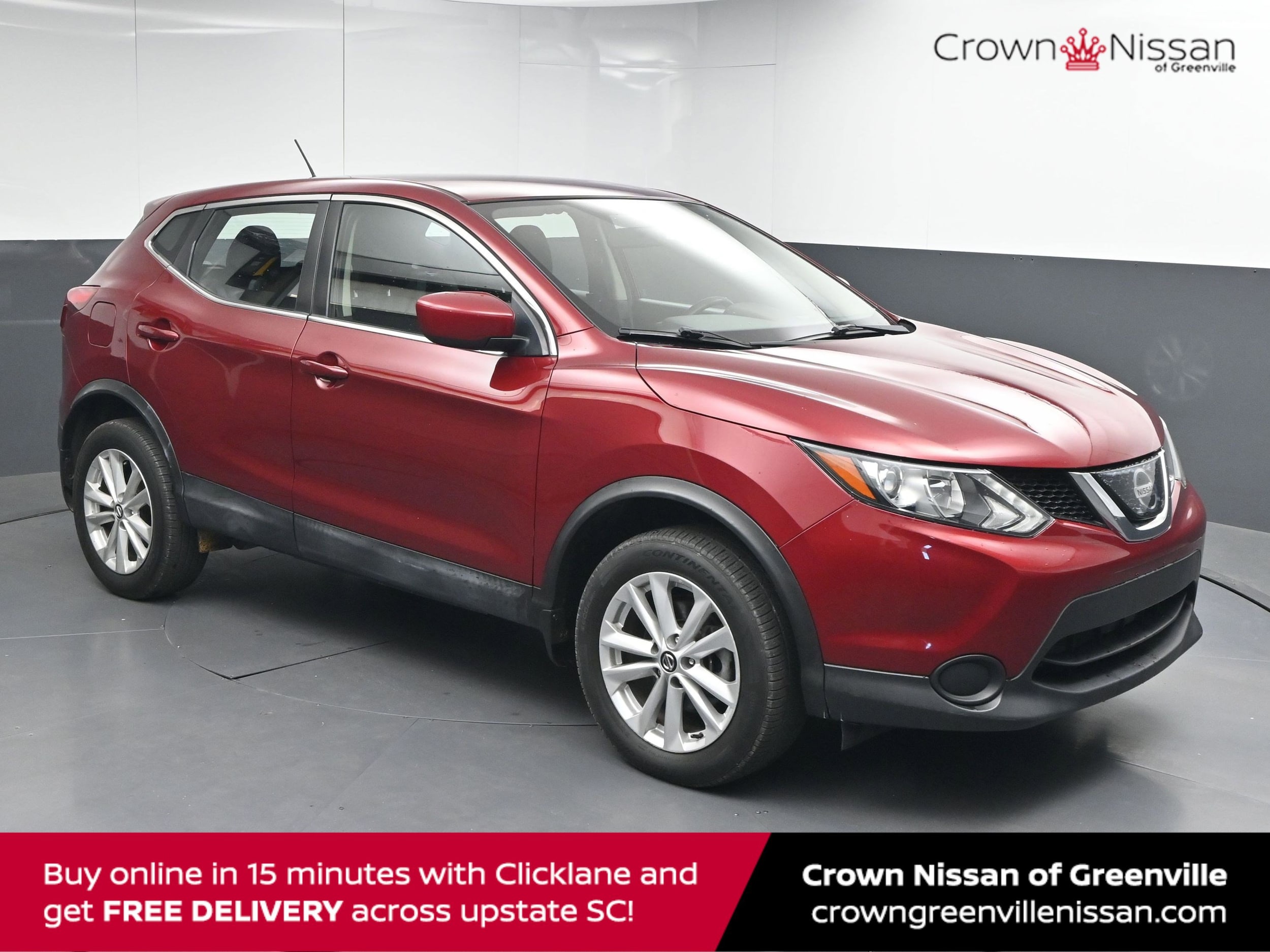 2019 Nissan Rogue Sport S's photo