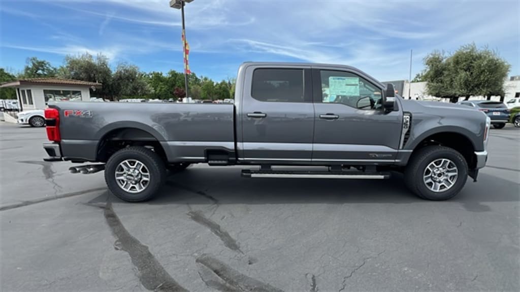 New 2024 Ford F350SD For Sale at Crown Motors VIN 1FT8W3BT5RED25835