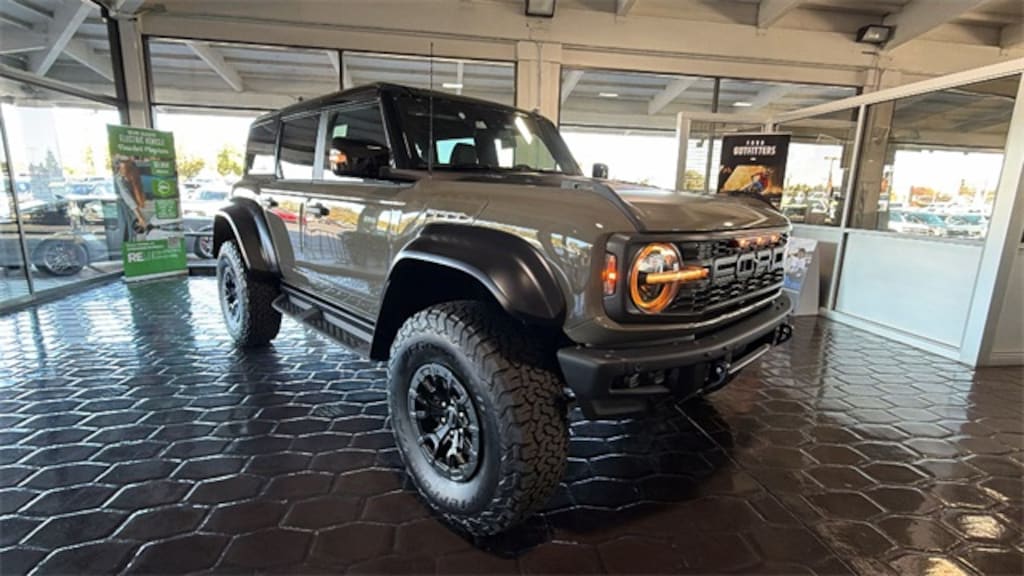 New 2025 Ford Bronco Raptor SUV