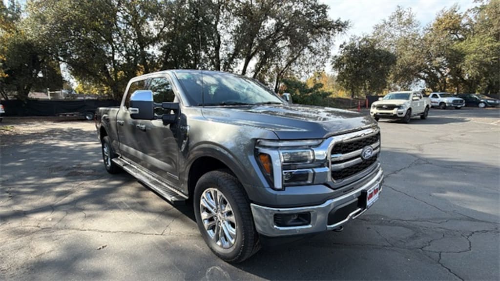 New 2025 Ford F-150 Lariat Truck