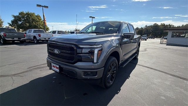 2025 Ford F-150 Lariat's photo