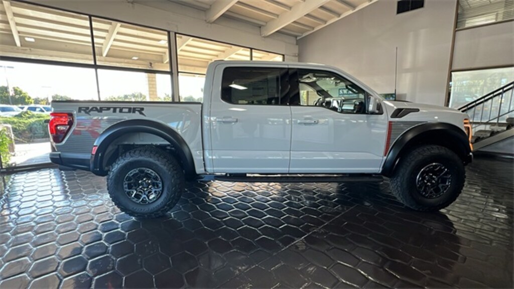 New 2024 Ford F150 For Sale at Crown Motors VIN 1FTFW1RJ2RFB89836