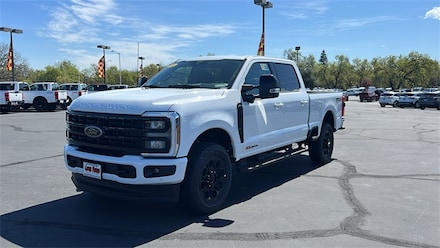 2024 Ford F-250SD Lariat Truck