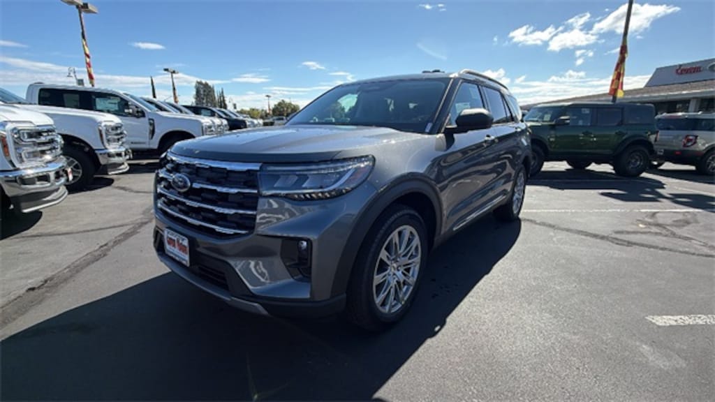 New 2025 Ford Explorer Active SUV