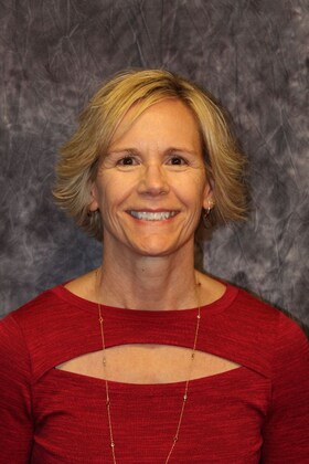 Staff member Brenda Glover from ID_2932b9151ba7