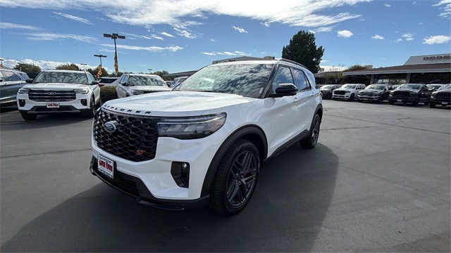 2025 Ford Explorer SUV 