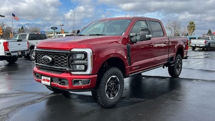 2025 Ford F-250SD Lariat Truck