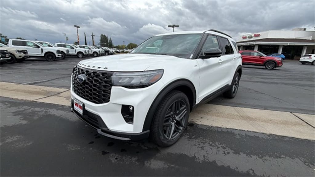 New 2025 Ford Explorer ST-Line SUV