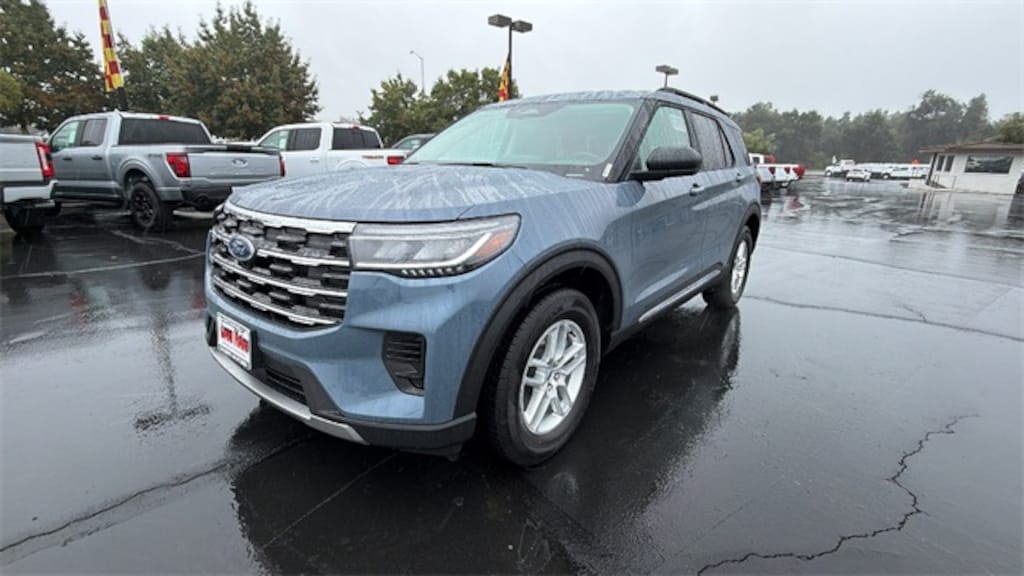 New 2025 Ford Explorer Active SUV