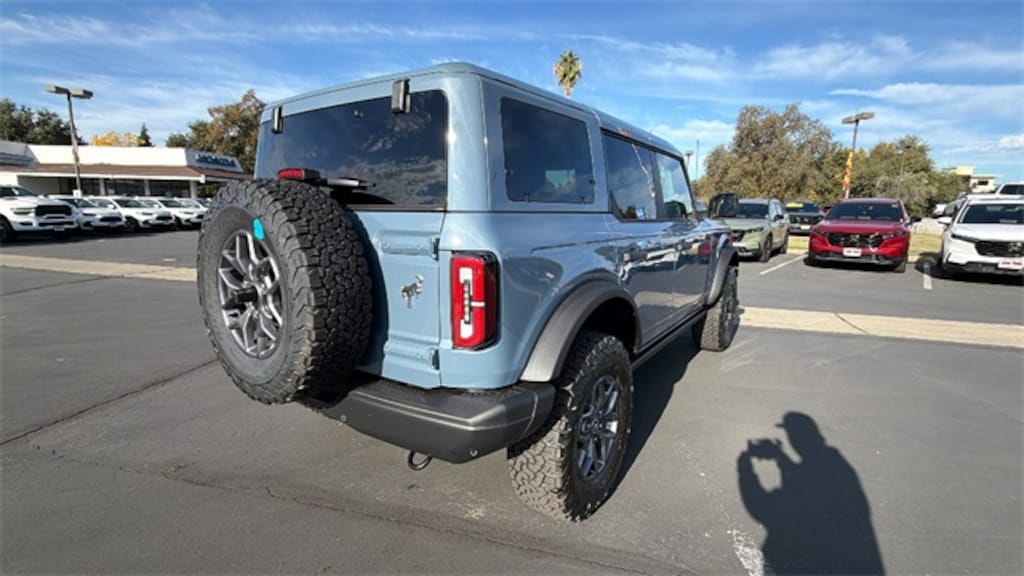 New 2025 Ford Bronco Badlands SUV