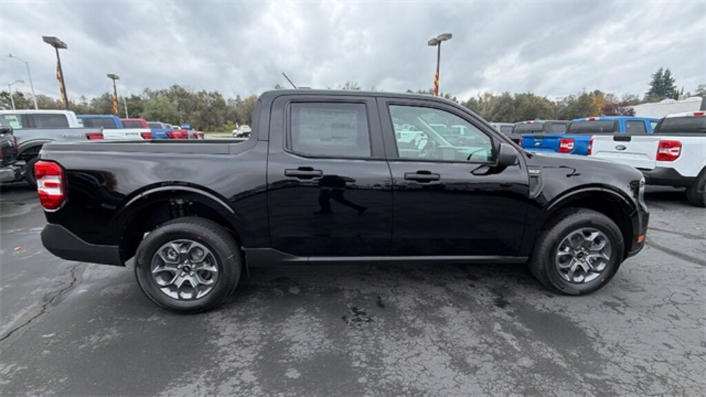 New 2025 Ford Maverick XLT Truck