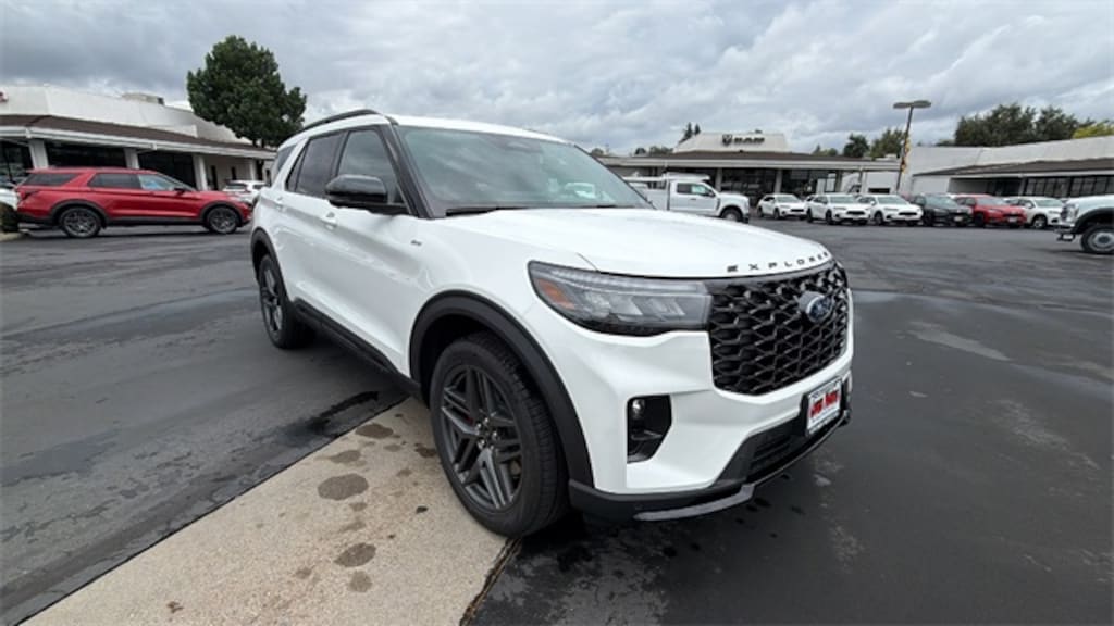 New 2025 Ford Explorer ST-Line SUV