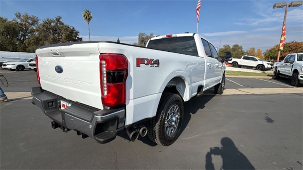 New 2026 Ford F-350SD Lariat Truck