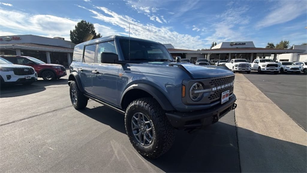 New 2025 Ford Bronco Badlands SUV