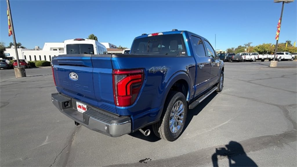 New 2025 Ford F-150 Lariat Truck