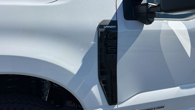 2025 Ford F-250 Super Duty Lariat - Photo 12