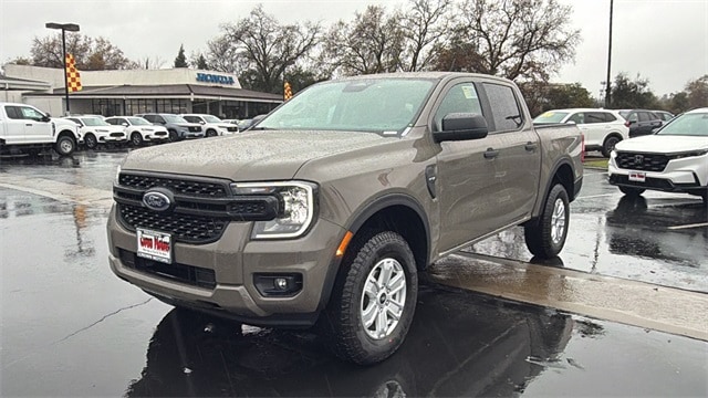 2025 Ford Ranger XL's photo
