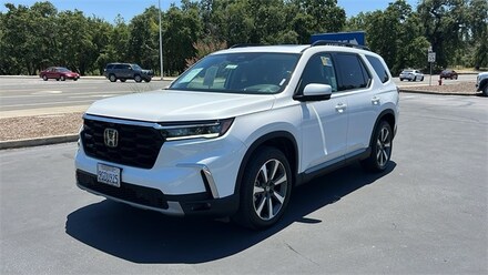 2023 Honda Pilot Elite SUV