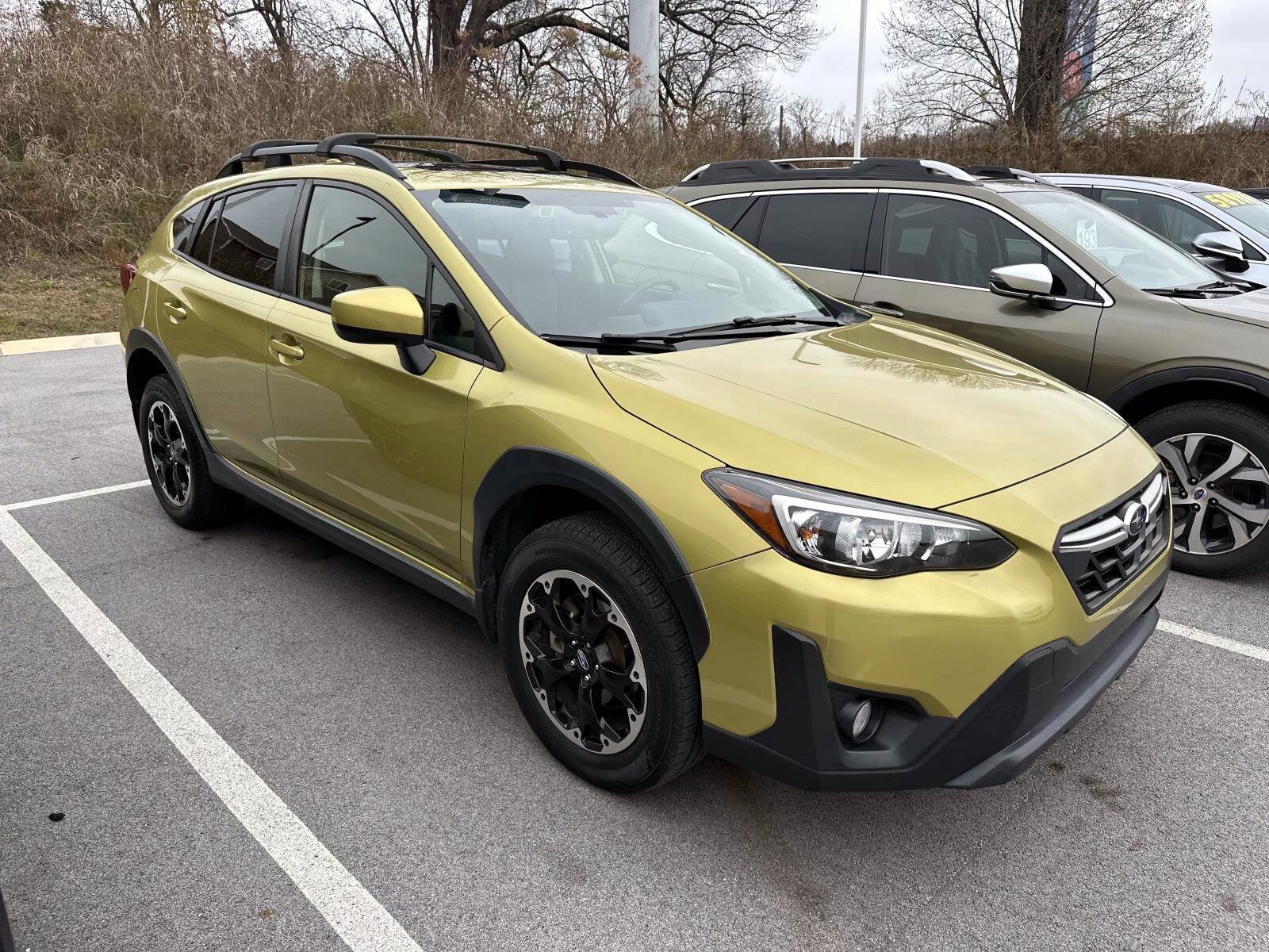 2021 Subaru Crosstrek Premium photo 3