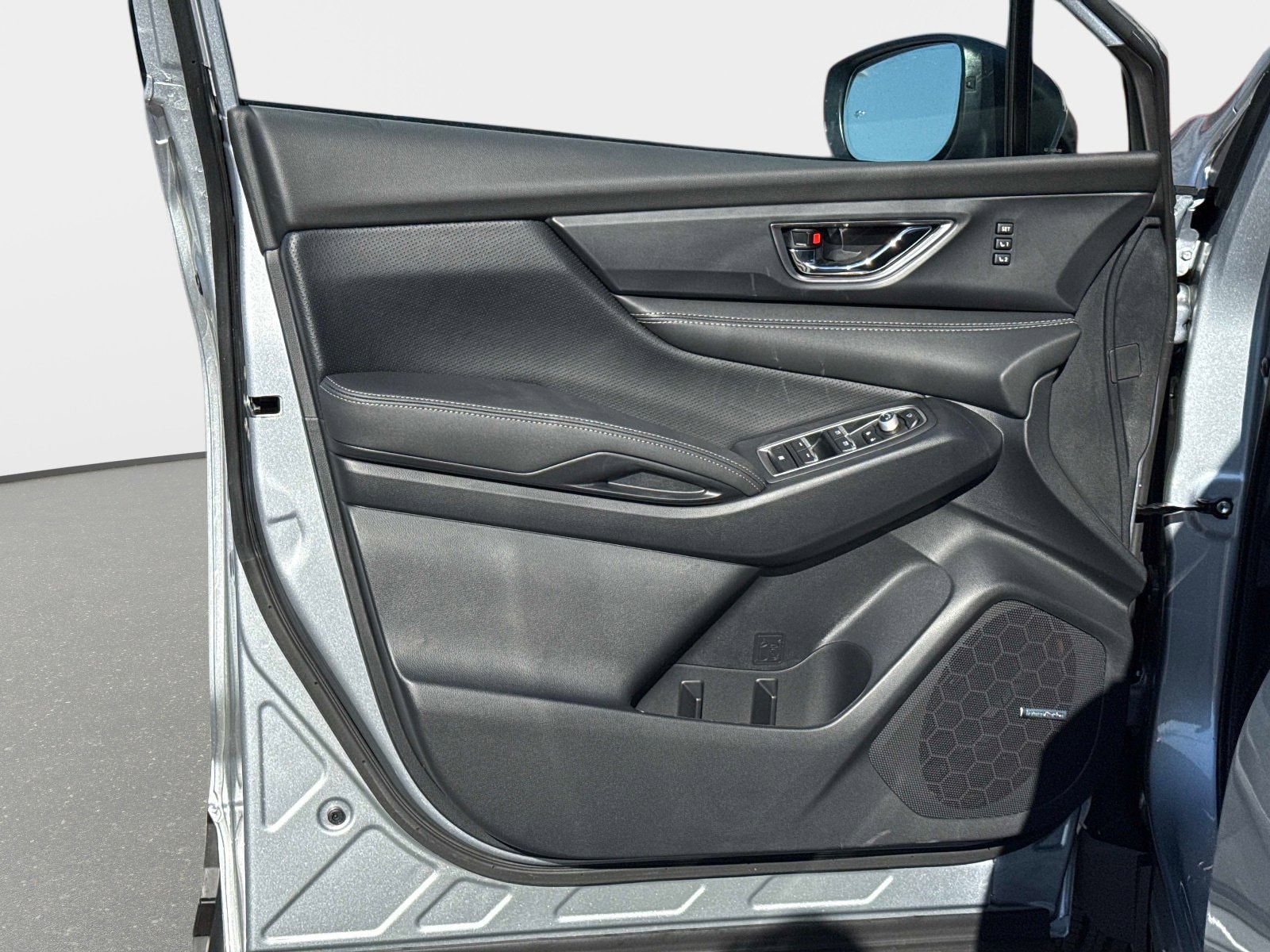 2026 Subaru Ascent Limited - Photo 20