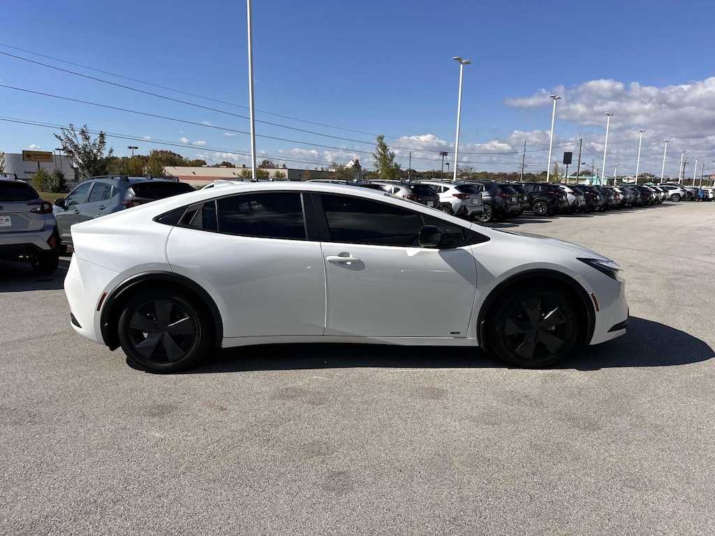 Used 2024 Toyota Prius LE LE AWD