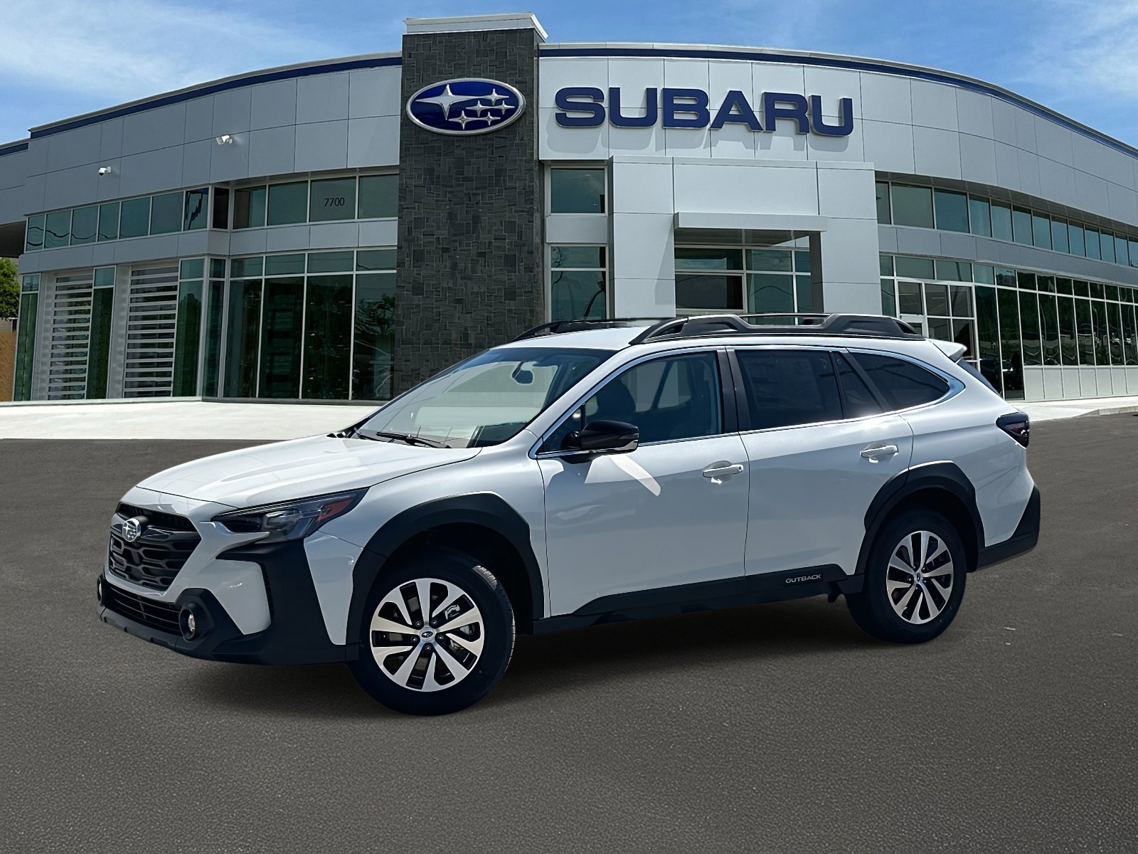 2025 Subaru Outback Premium's photo