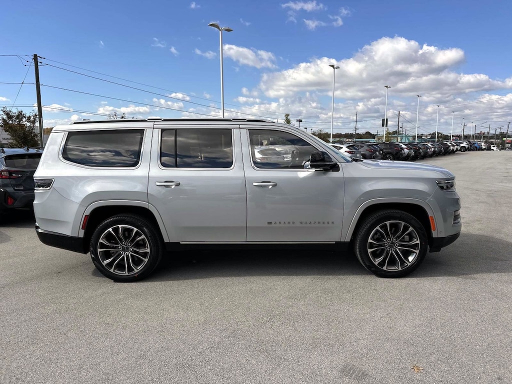 Used 2023 Jeep Grand Wagoneer Series III Series III 4x4