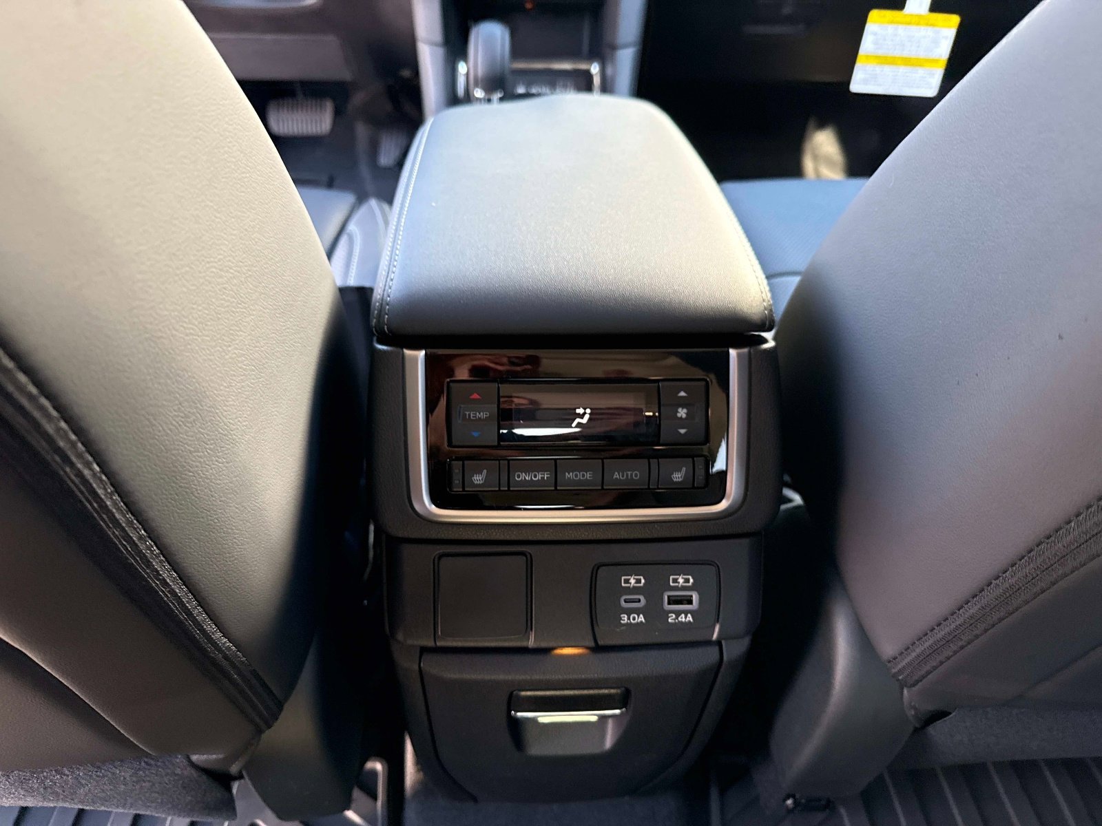 2026 Subaru Ascent Limited - Photo 17